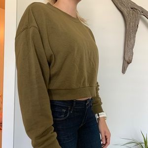 Cropped H&M Olive Sweatshirt